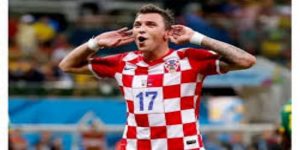 历史背景与赛前氛围 — 足球超越竞技的敬意 杏彩体育-杏彩体育