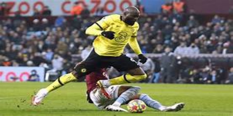 曼城与曼联的不同策略：杏彩体育解析攻防布局-杏彩体育